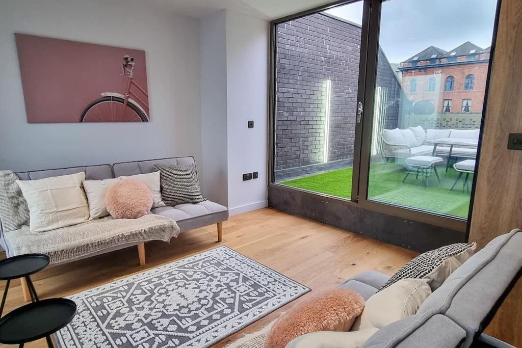 Stunning Luxury Townhouse In Centre Of Манчестер Екстер'єр фото